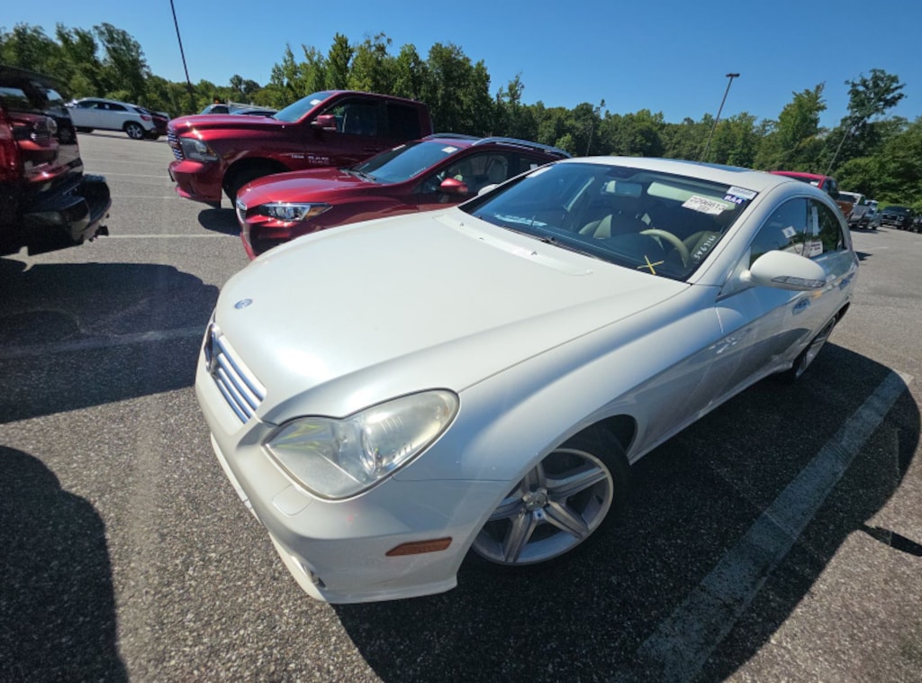 Used 2008 Mercedes-Benz CLS 5.5L Sedan