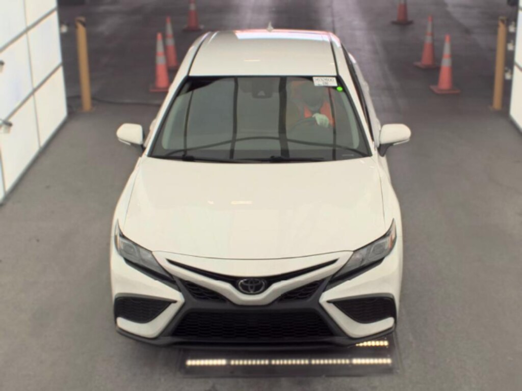 Used 2023 Toyota Camry SE Sedan