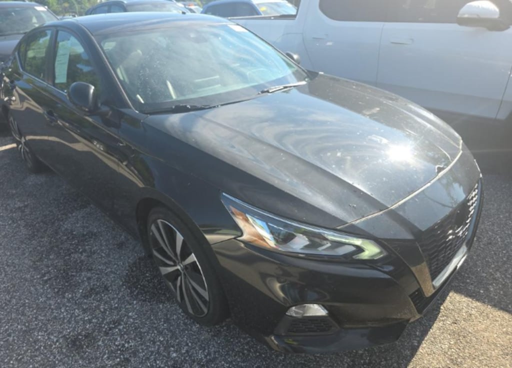 Used 2021 Nissan Altima 2.5 SR Sedan