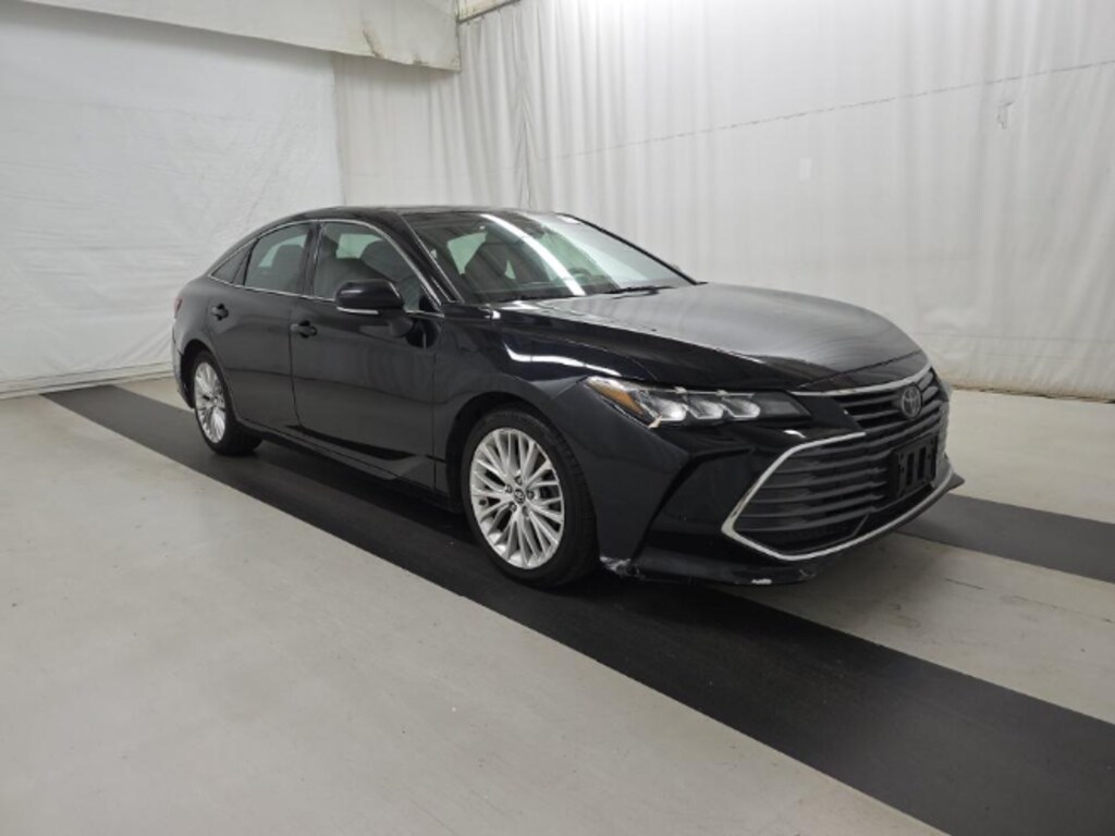 Used 2021 Toyota Avalon XLE Sedan