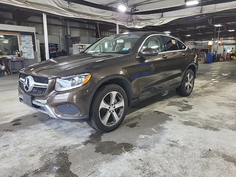 2017 Mercedes-Benz GLC GLC300 4MATIC's photo