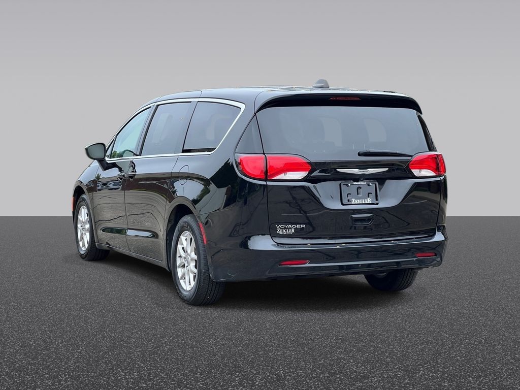 Used 2024 Chrysler Voyager LX Minivan/Van