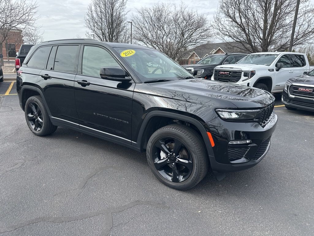 Used 2023 Jeep Grand Cherokee Limited SUV