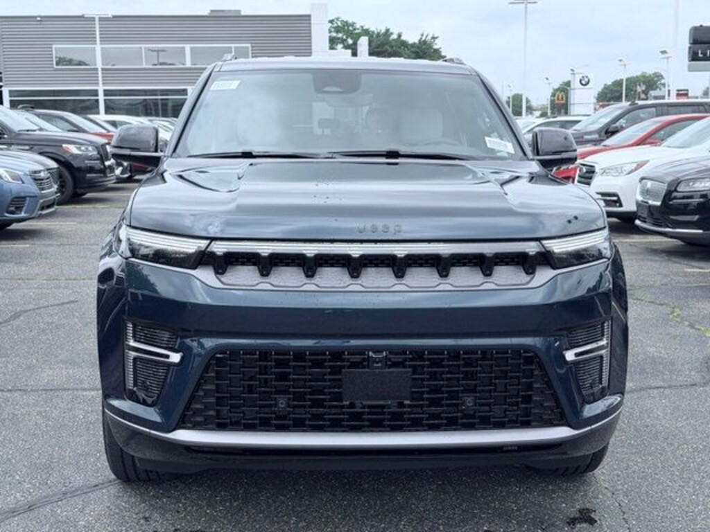 New 2026 Jeep Grand Wagoneer Limited SUV