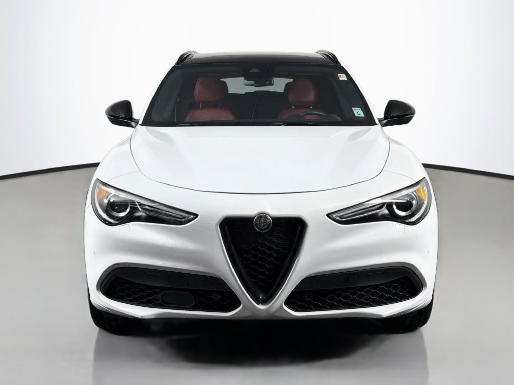 Used 2022 Alfa Romeo Stelvio Veloce SUV