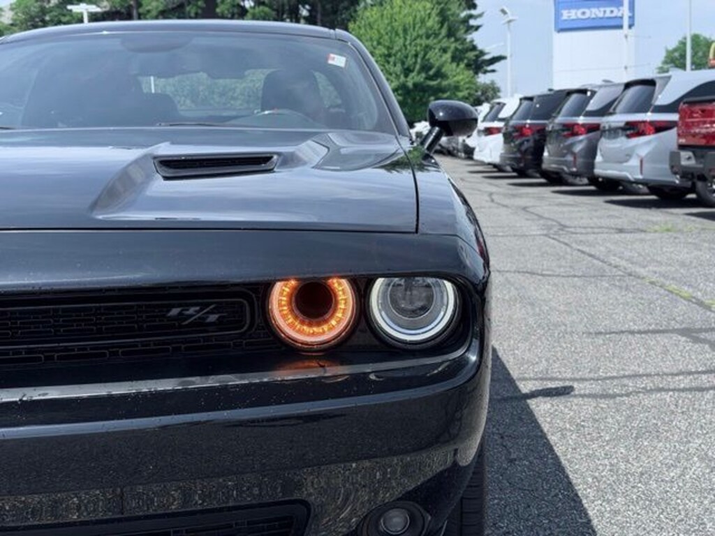 Used 2018 Dodge Challenger R/T Coupe