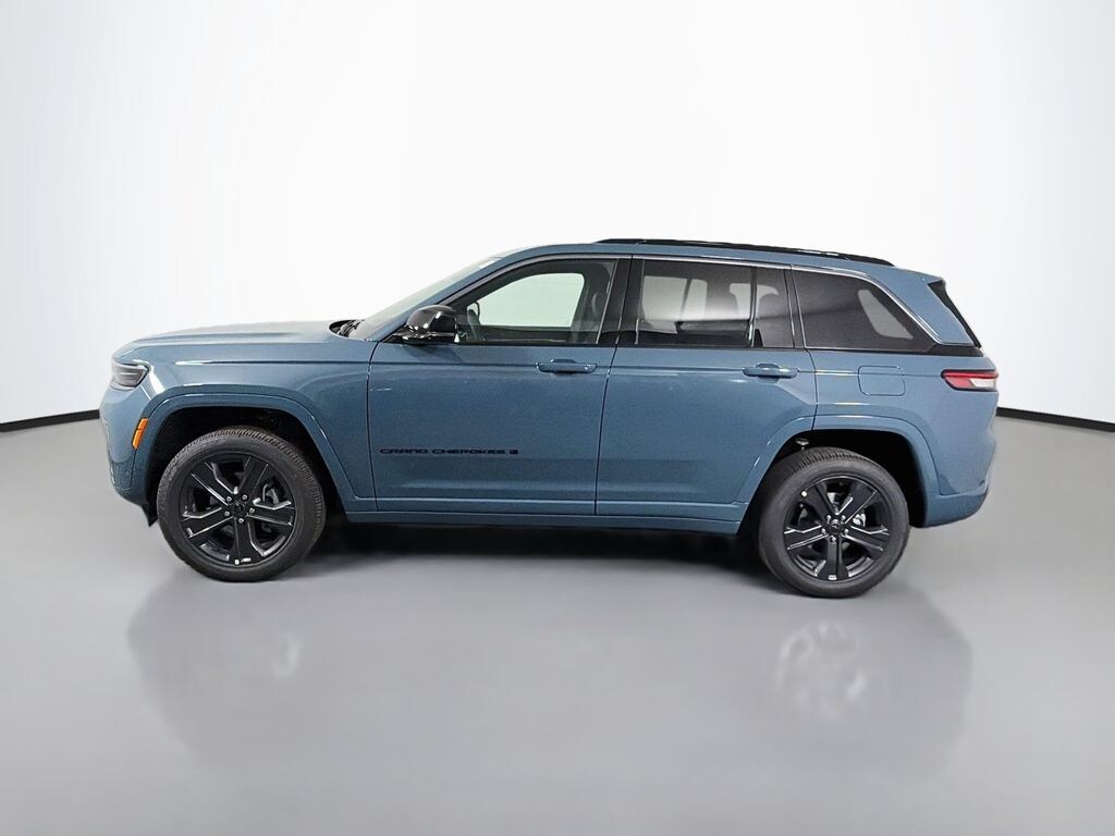 New 2027 Jeep Grand Cherokee Limited SUV