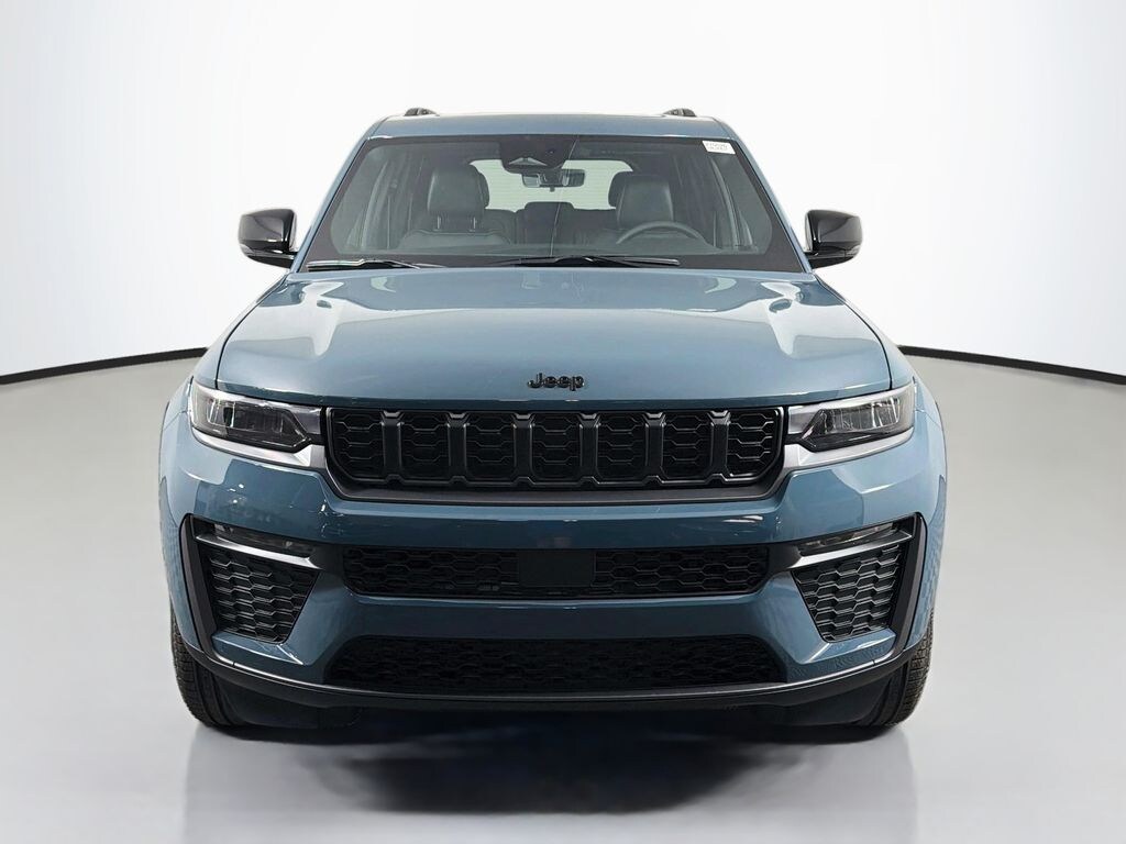 New 2027 Jeep Grand Cherokee Limited SUV