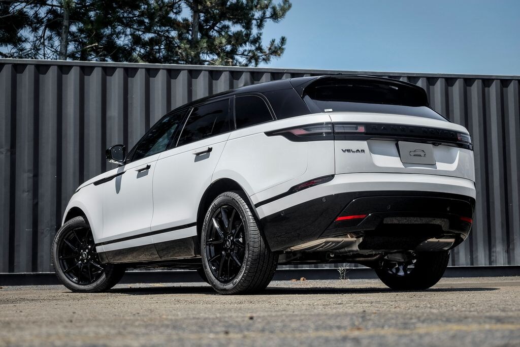 New 2026 Land Rover Range Rover Velar P400 Dynamic SE SUV
