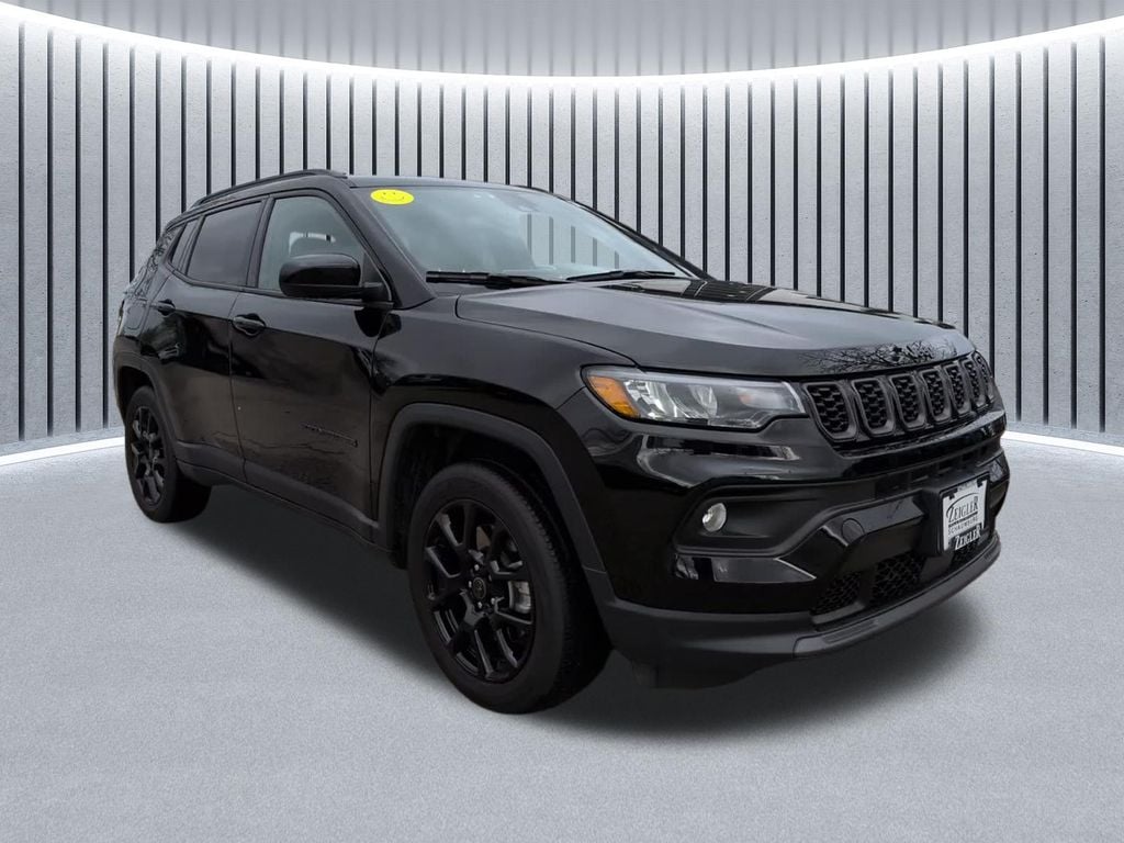 New 2026 Jeep Compass Latitude SUV