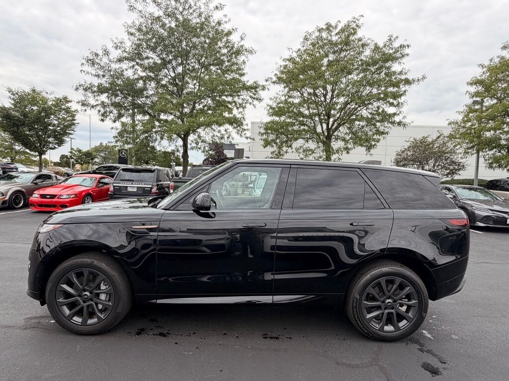 Used 2025 Land Rover Range Rover Sport Dynamic SE SUV