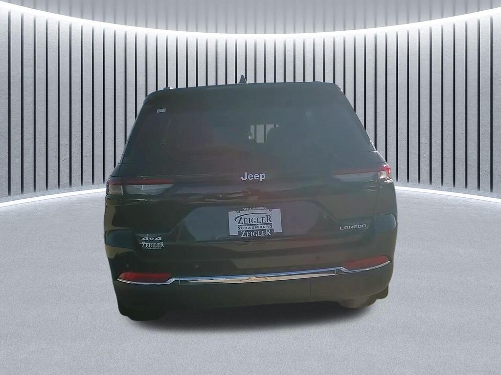 New 2025 Jeep Grand Cherokee Laredo SUV