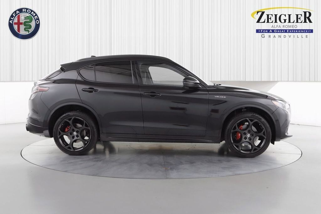 New 2025 Alfa Romeo Stelvio SUV