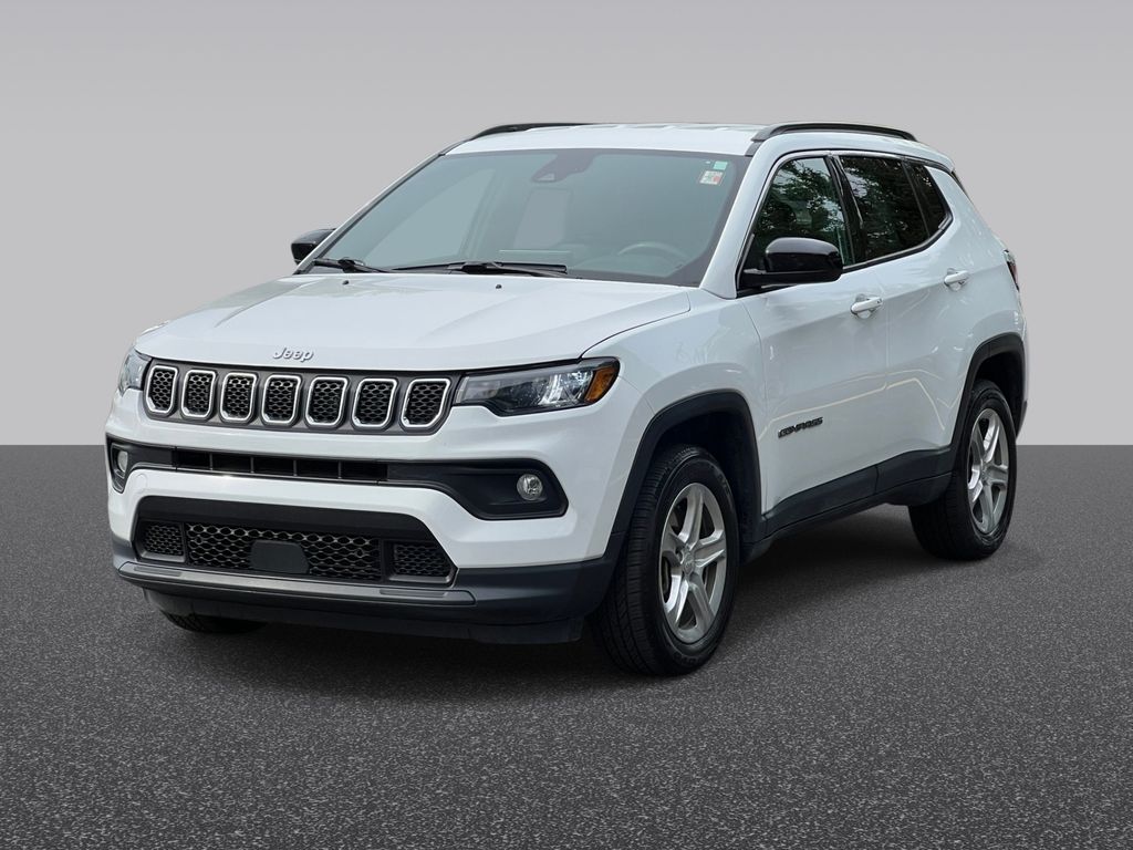 Used 2024 Jeep Compass Latitude SUV