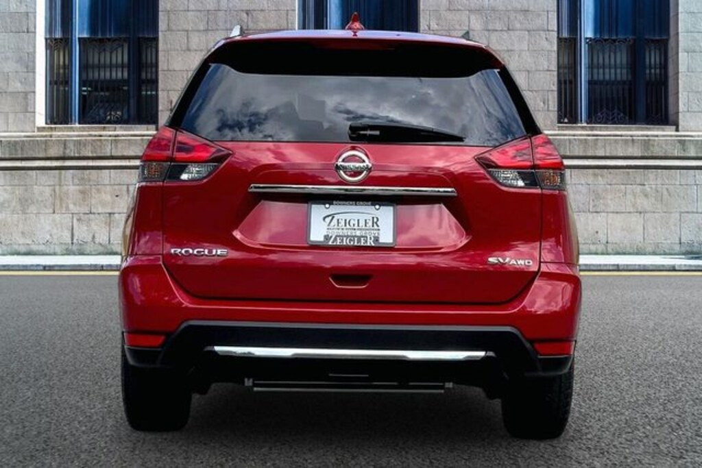 Used 2017 Nissan Rogue SV SUV