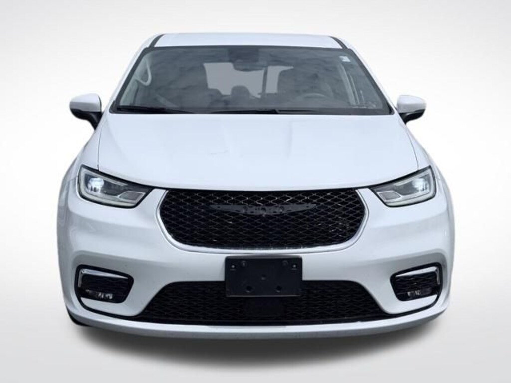 Certified 2023 Chrysler Pacifica Touring L Minivan/Van