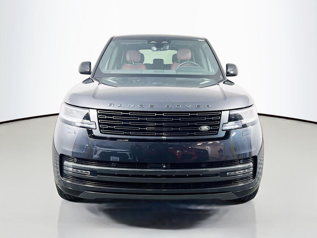 Used 2025 Land Rover Range Rover SE SUV