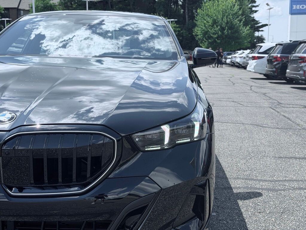 New 2027 BMW 540i xDrive Sedan