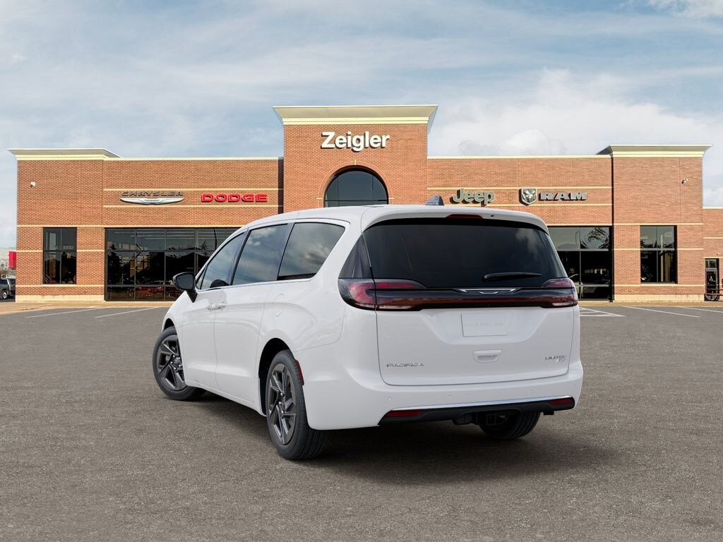 New 2027 Chrysler Pacifica Limited Van Passenger Van