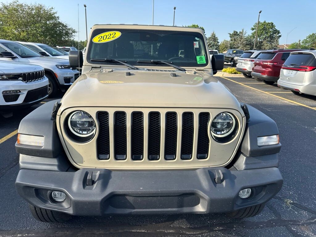 Used 2022 Jeep Wrangler Unlimited Sport Altitude SUV