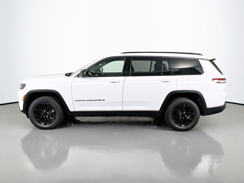 New 2026 Jeep Grand Cherokee L Laredo SUV