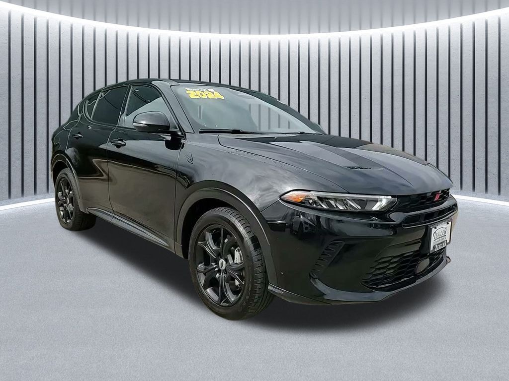 Used 2024 Dodge Hornet R/T Plus SUV