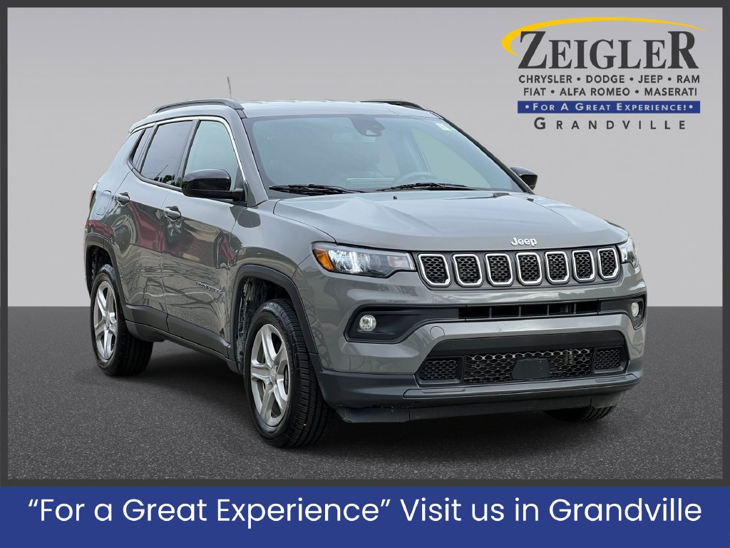 Used 2024 Jeep Compass Latitude SUV