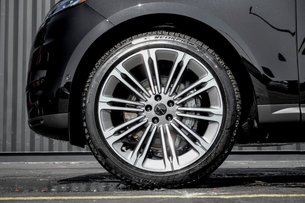 New 2026 Land Rover Range Rover Sport P360 SE SUV