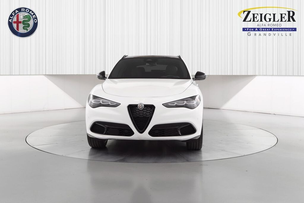 New 2025 Alfa Romeo Stelvio SUV