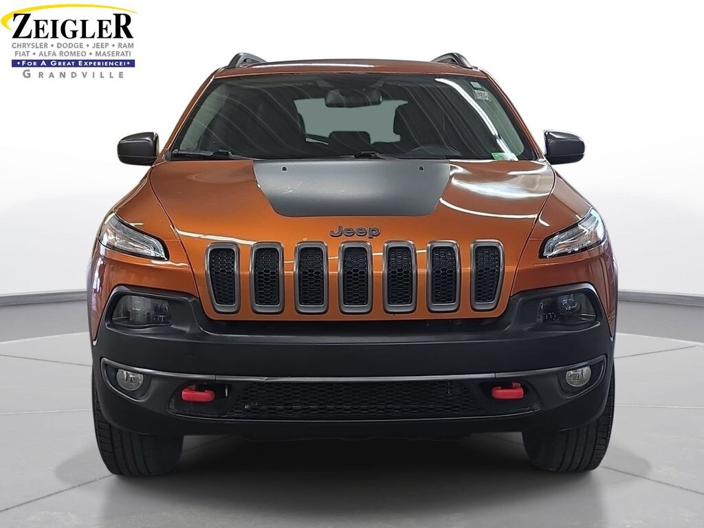 Used 2016 Jeep Cherokee Trailhawk SUV
