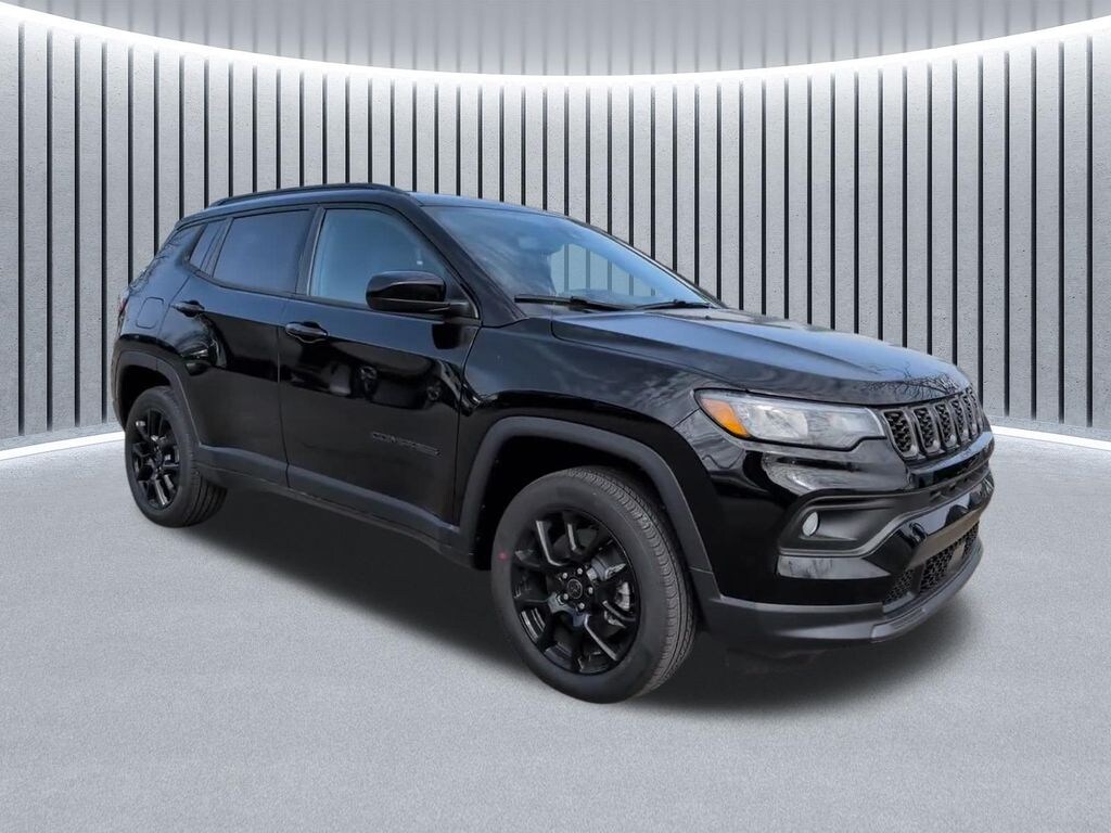 New 2026 Jeep Compass Latitude SUV