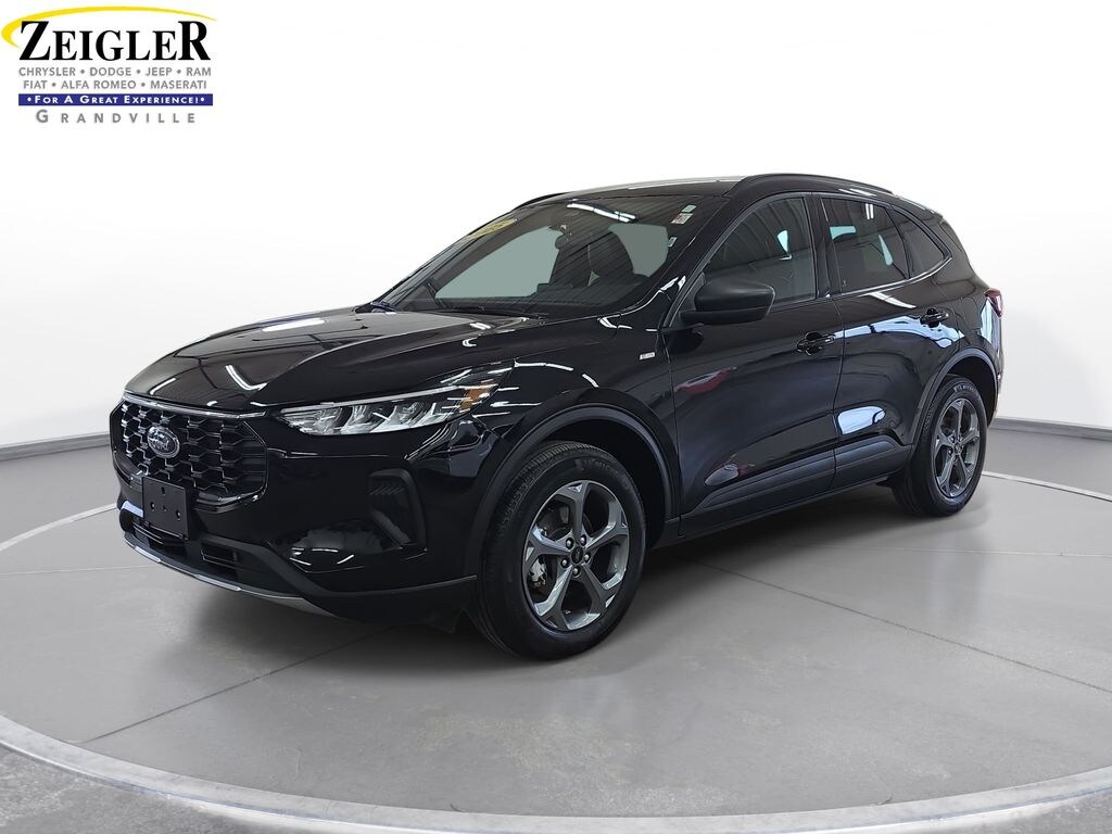 Certified 2025 Ford Escape ST-Line SUV