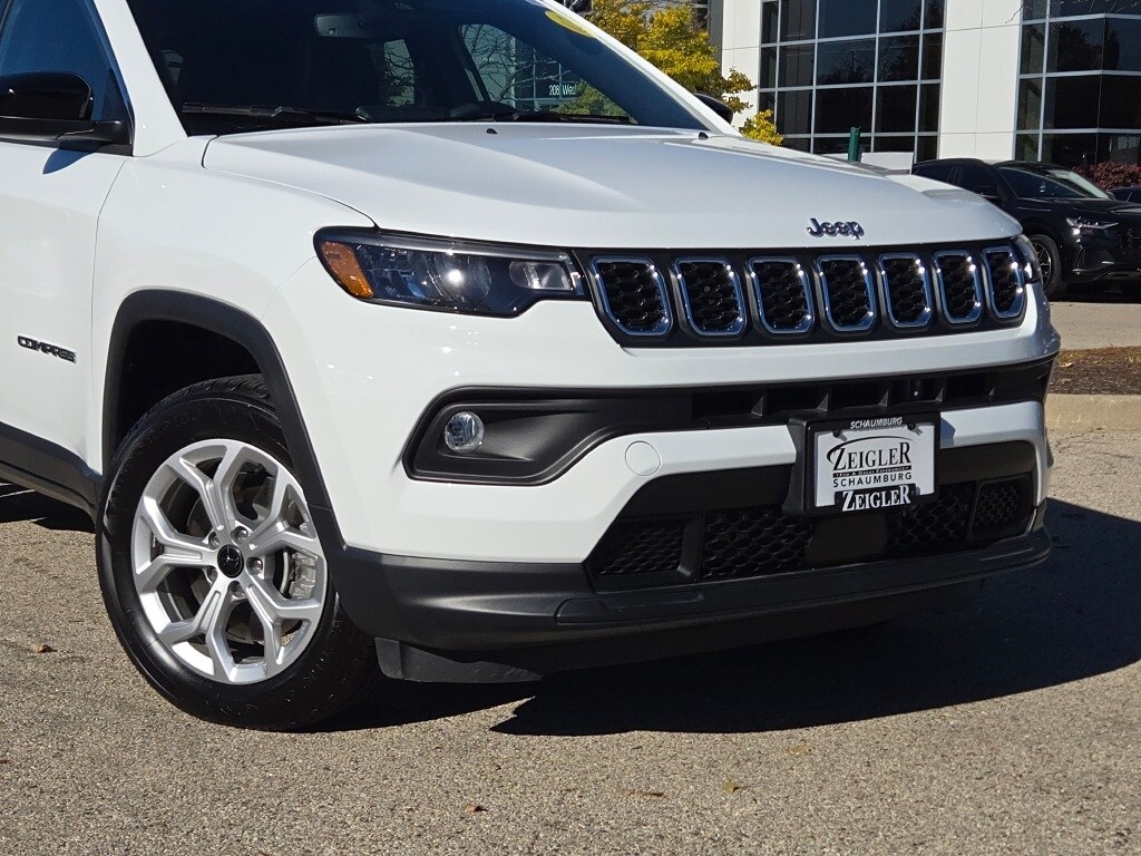 New 2025 Jeep Compass Latitude SUV