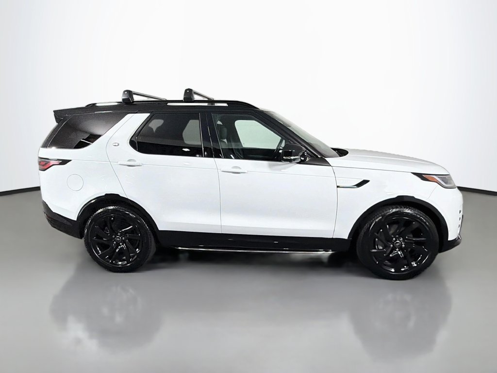 Certified 2025 Land Rover Discovery Dynamic SE SUV