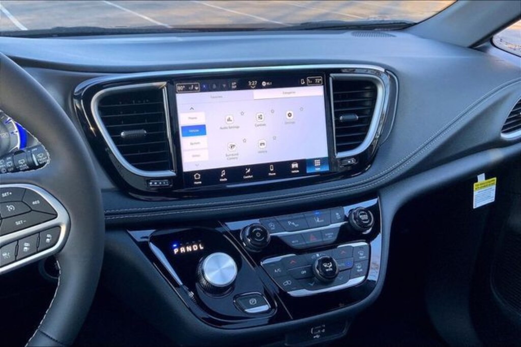 New 2026 Chrysler Pacifica Select Van Passenger Van