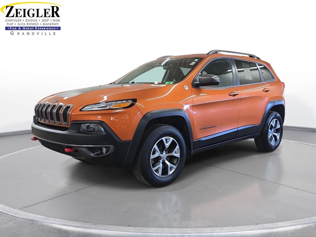 Used 2016 Jeep Cherokee Trailhawk SUV