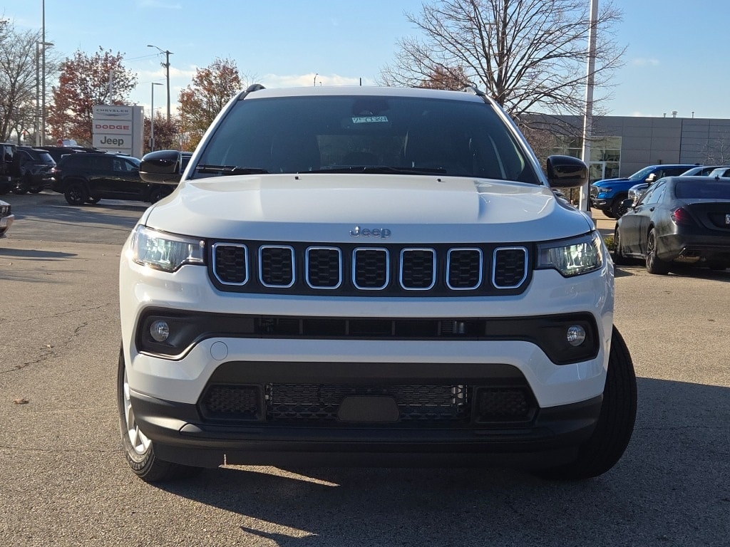 New 2025 Jeep Compass Latitude SUV