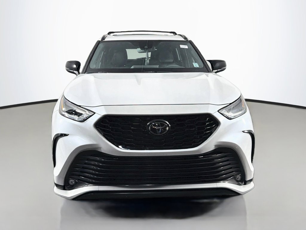 Used 2025 Toyota Highlander XSE SUV