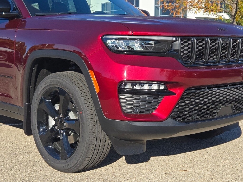 New 2025 Jeep Grand Cherokee Limited SUV