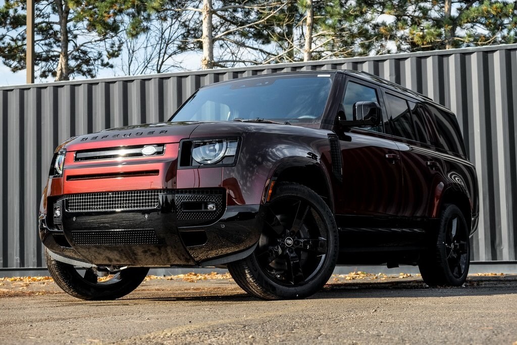 New 2025 Land Rover Defender 130 X-Dynamic SE SUV