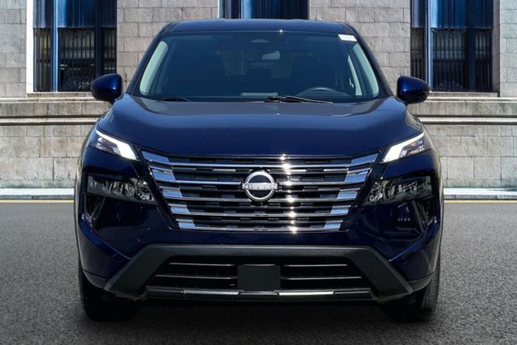 Used 2024 Nissan Rogue SV SUV