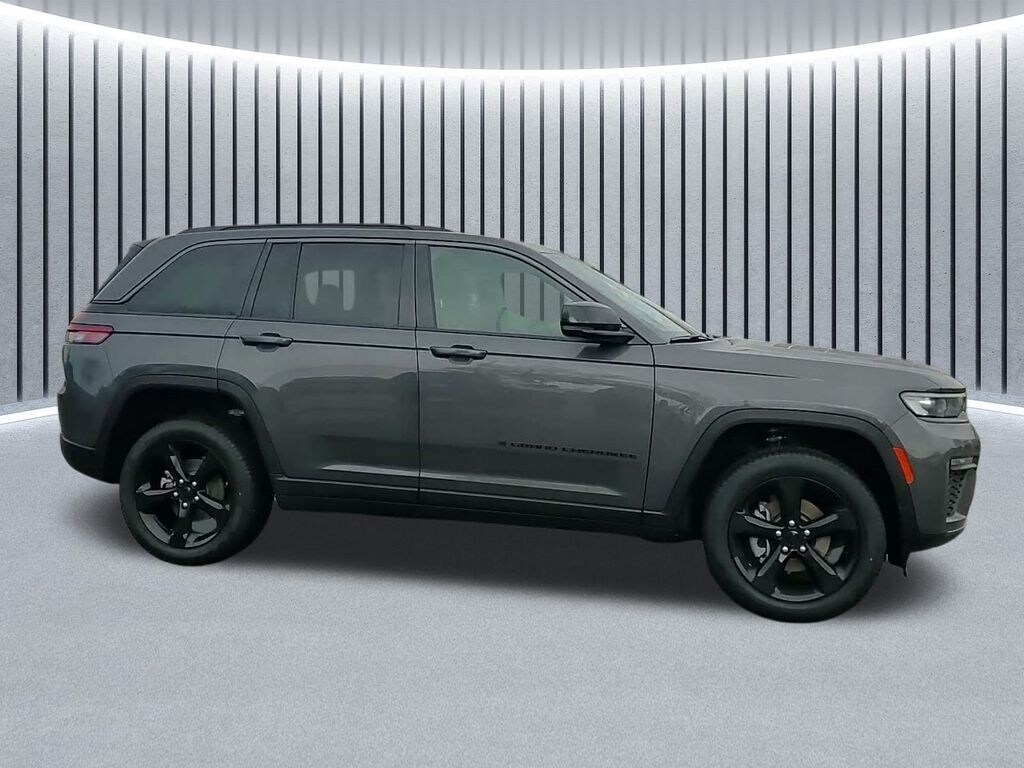 New 2026 Jeep Grand Cherokee Limited SUV