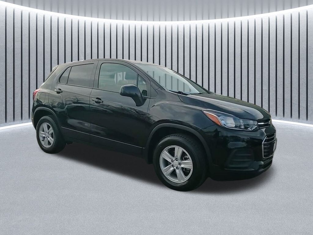Used 2021 Chevrolet Trax LS SUV