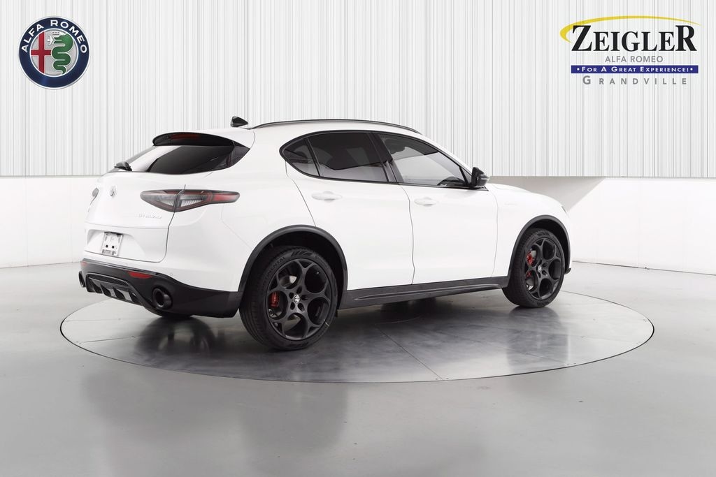 New 2025 Alfa Romeo Stelvio SUV
