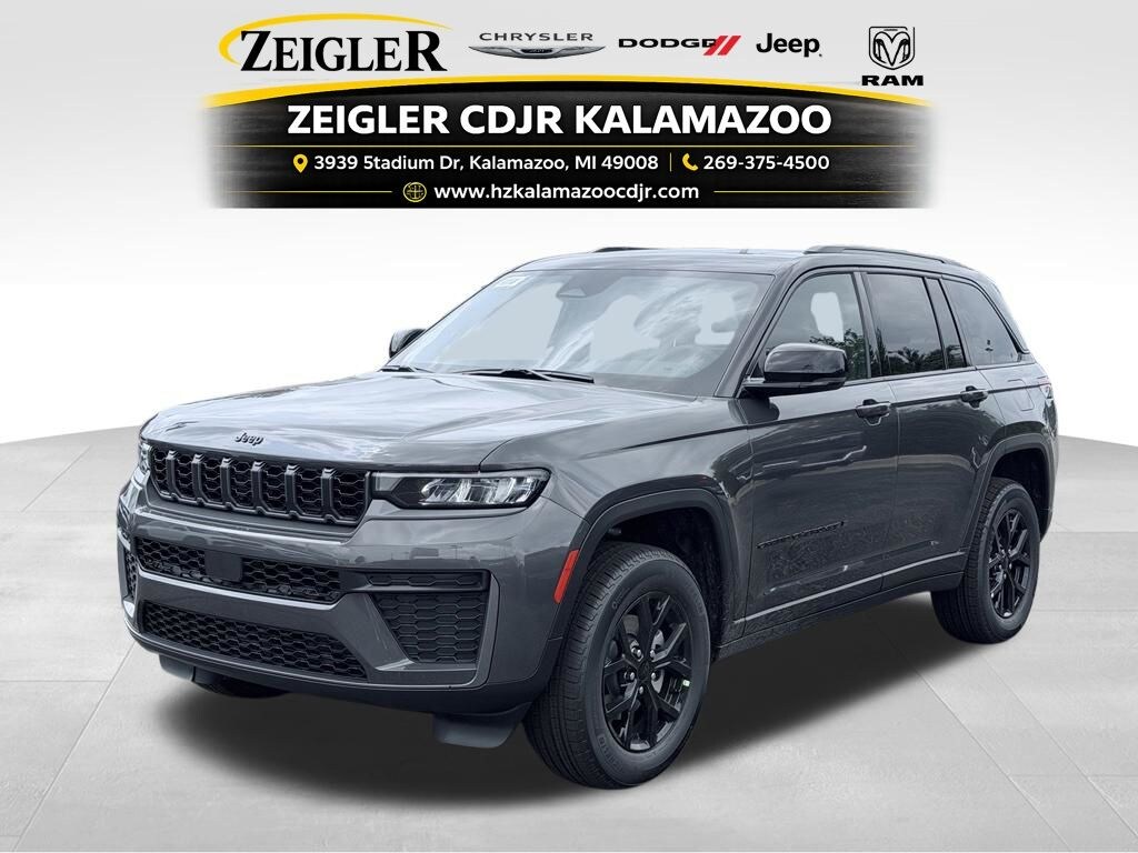 New 2026 Jeep Grand Cherokee Laredo SUV