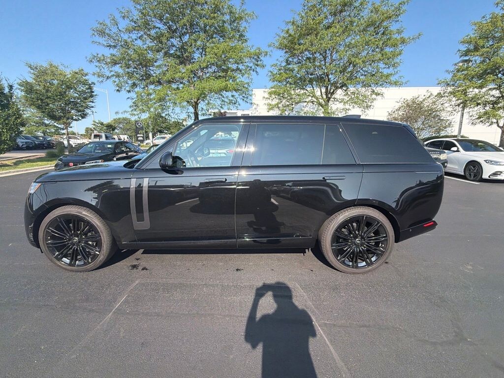 Used 2024 Land Rover Range Rover SE SUV