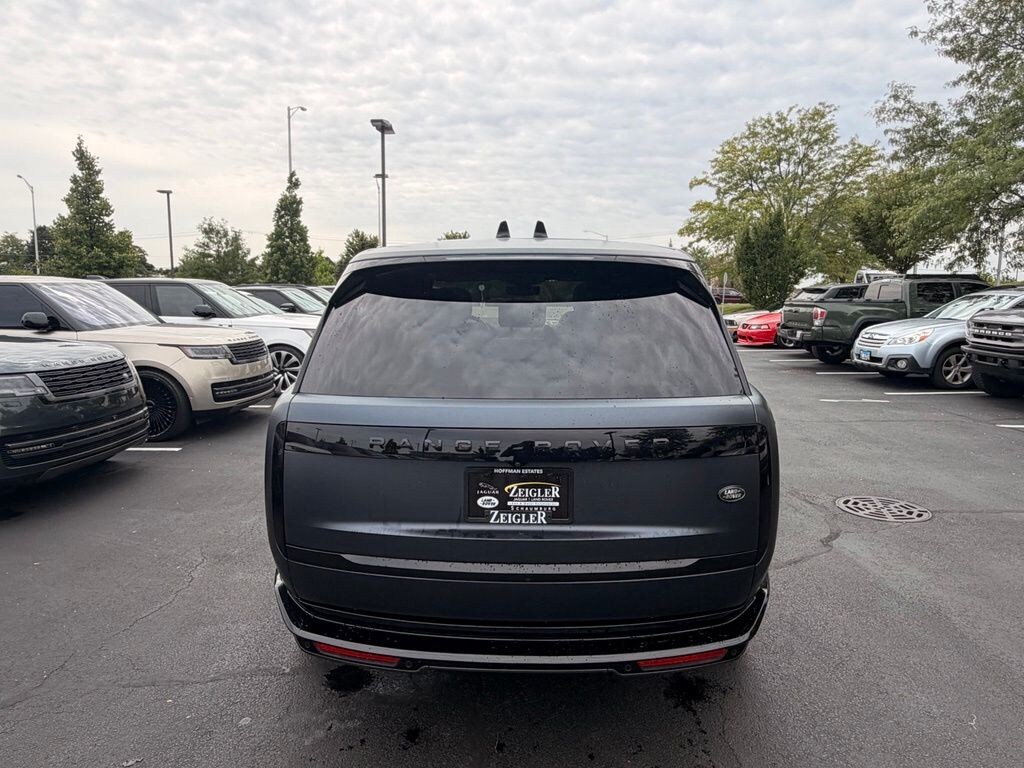 Used 2023 Land Rover Range Rover Plug-In Hybrid SE SUV