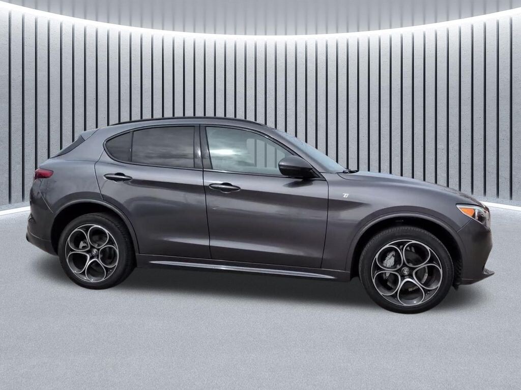 Used 2023 Alfa Romeo Stelvio Ti SUV