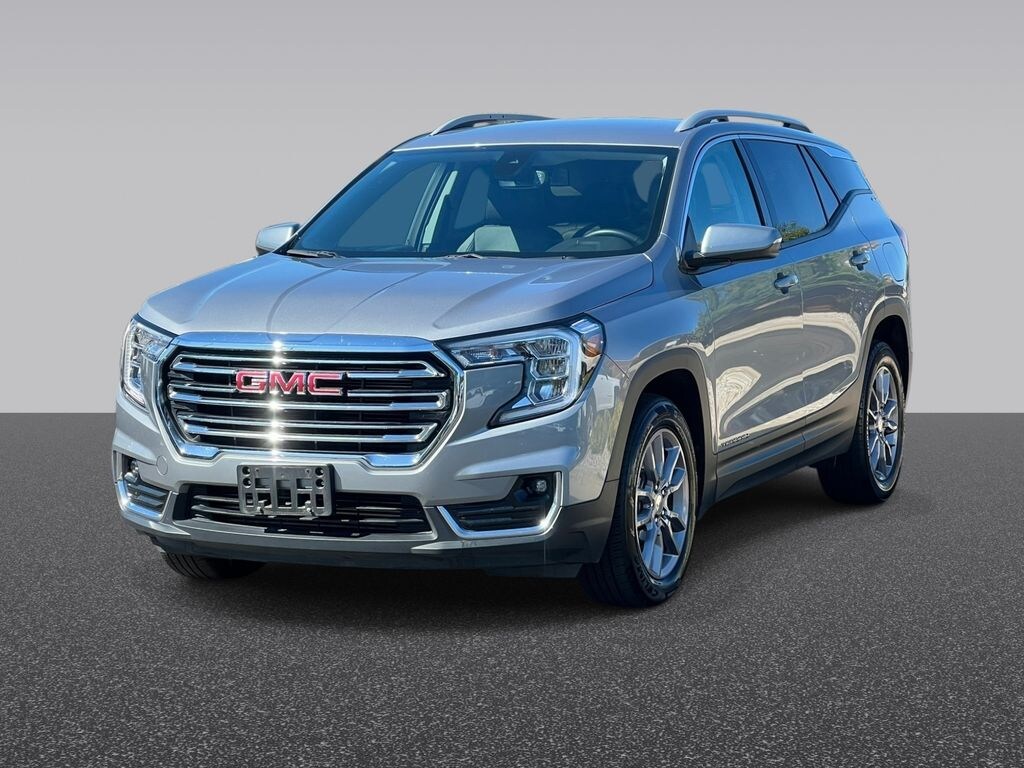 Used 2024 GMC Terrain SLT SUV