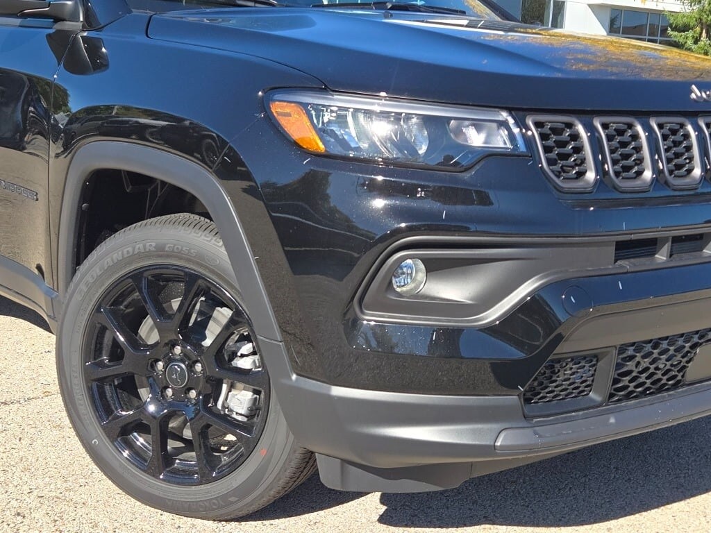 New 2026 Jeep Compass Latitude SUV
